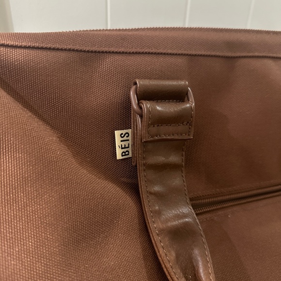 BEIS Maple Weekender - Picture 3 of 6